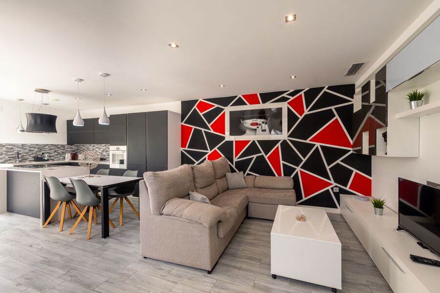 Perfectly situated this beautifully designed and built modern property is a unique opportunity arriv