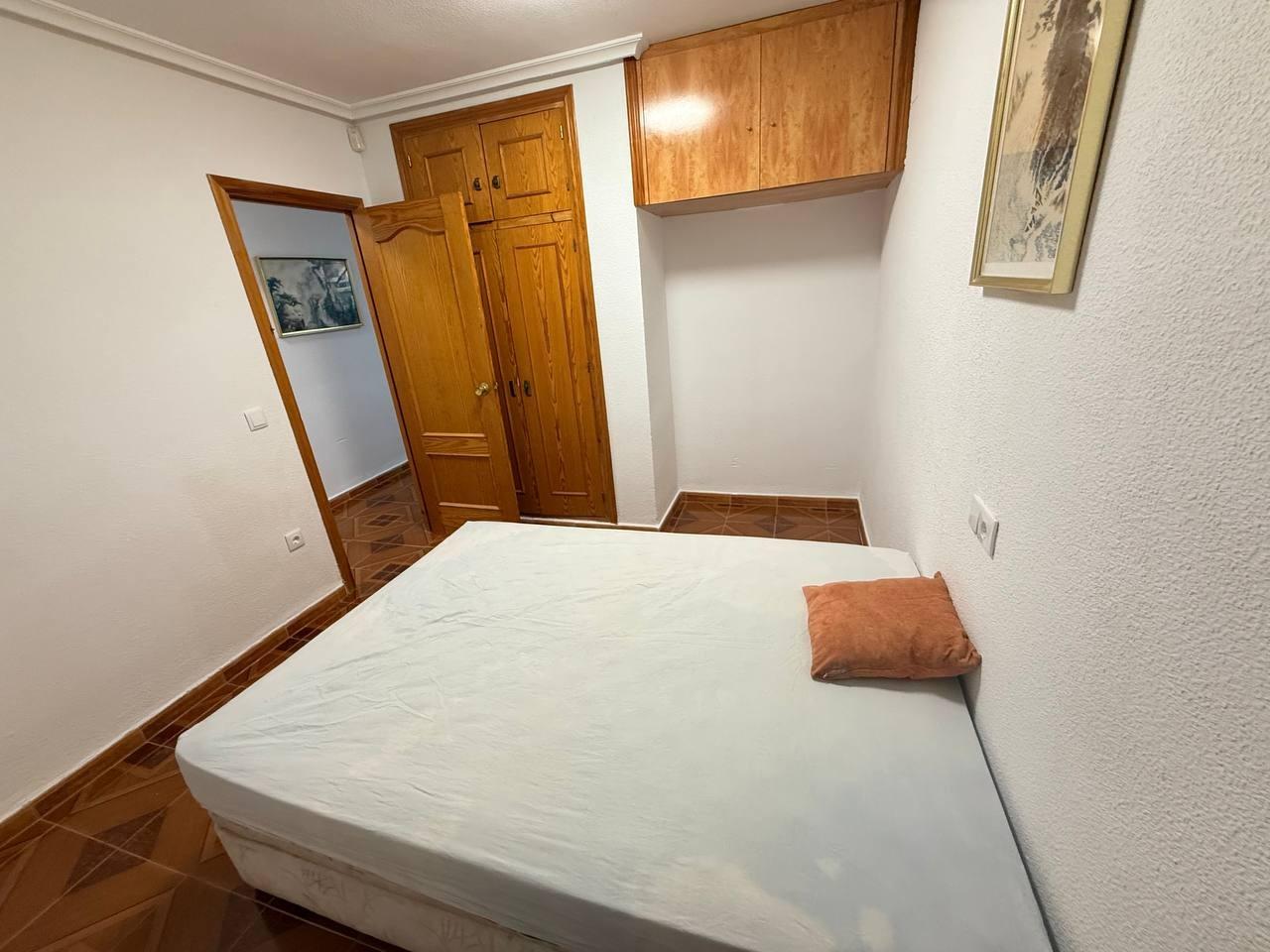 Garden in apartment for sale in Orihuela Costa