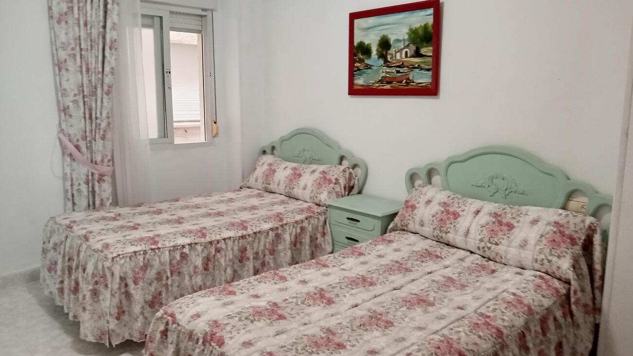 Terrace in apartment for sale in Torrevieja