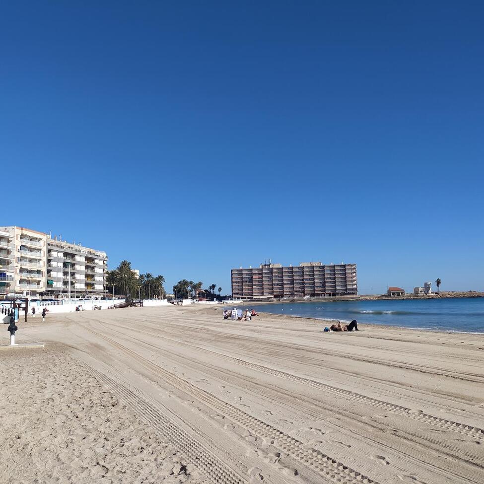 Pool area in apartment for sale in Torrevieja