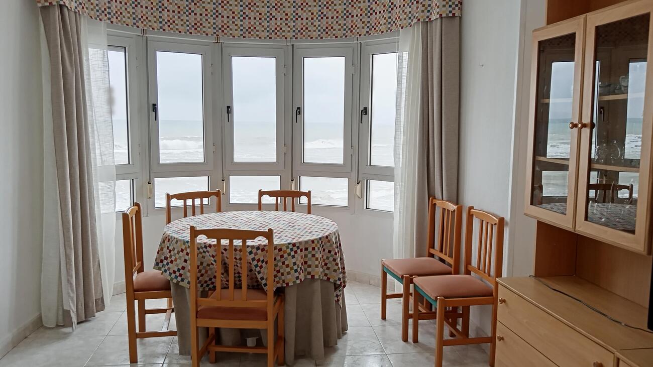 A spacious and bright apartment for sale, ready to move into