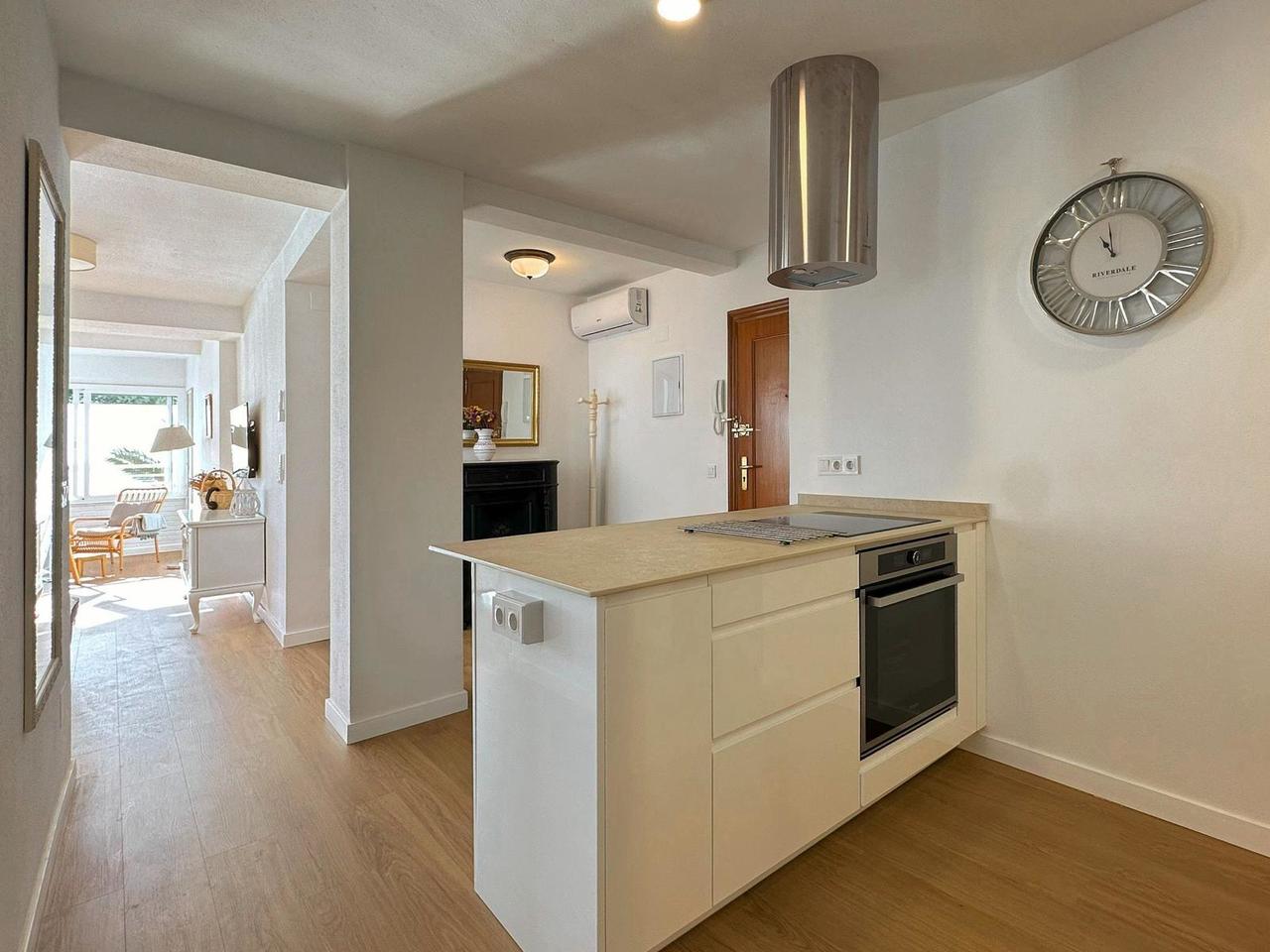Terrace in apartment for sale in Torrevieja