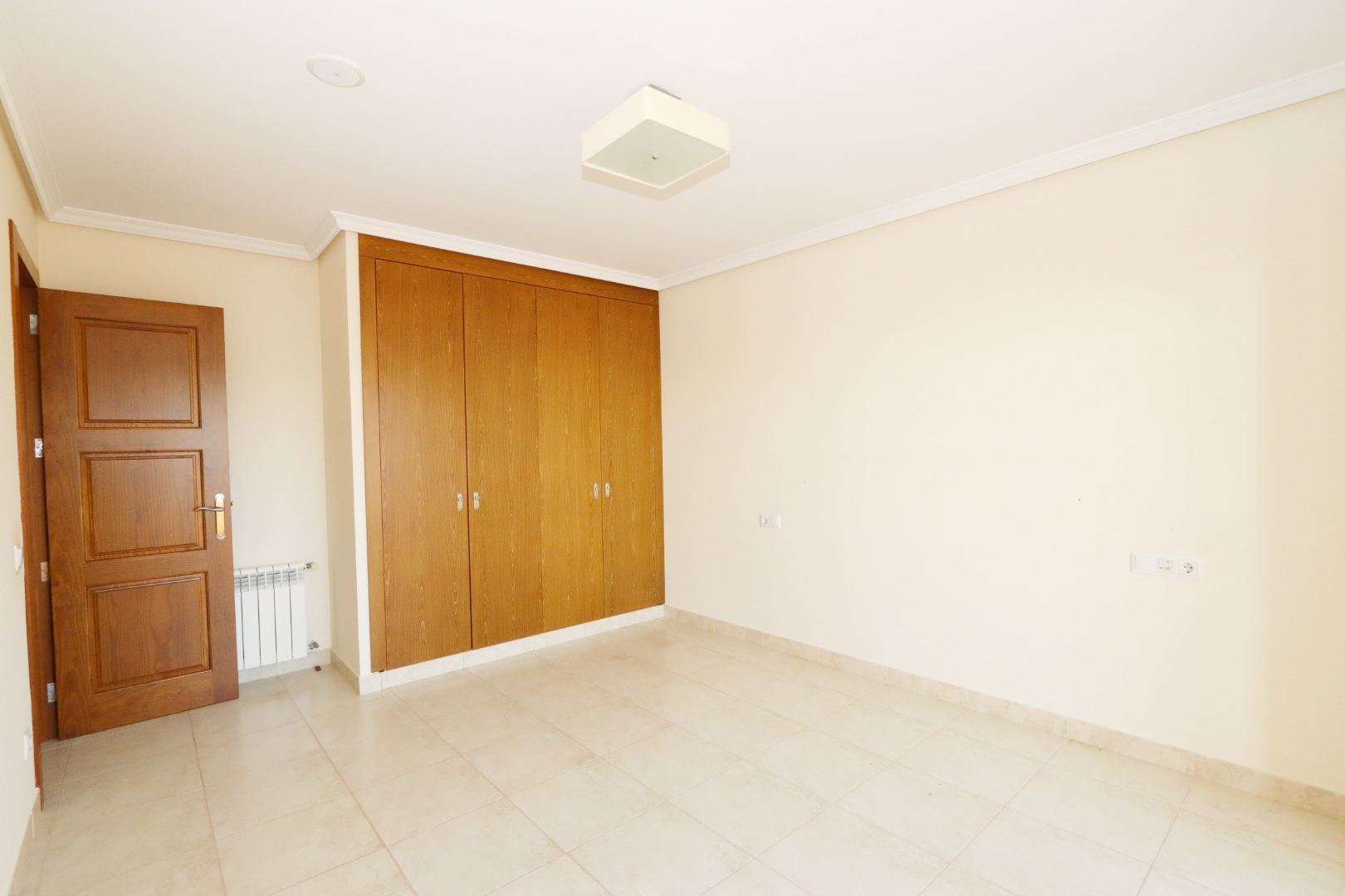 Bedroom in villa for sale in Altea