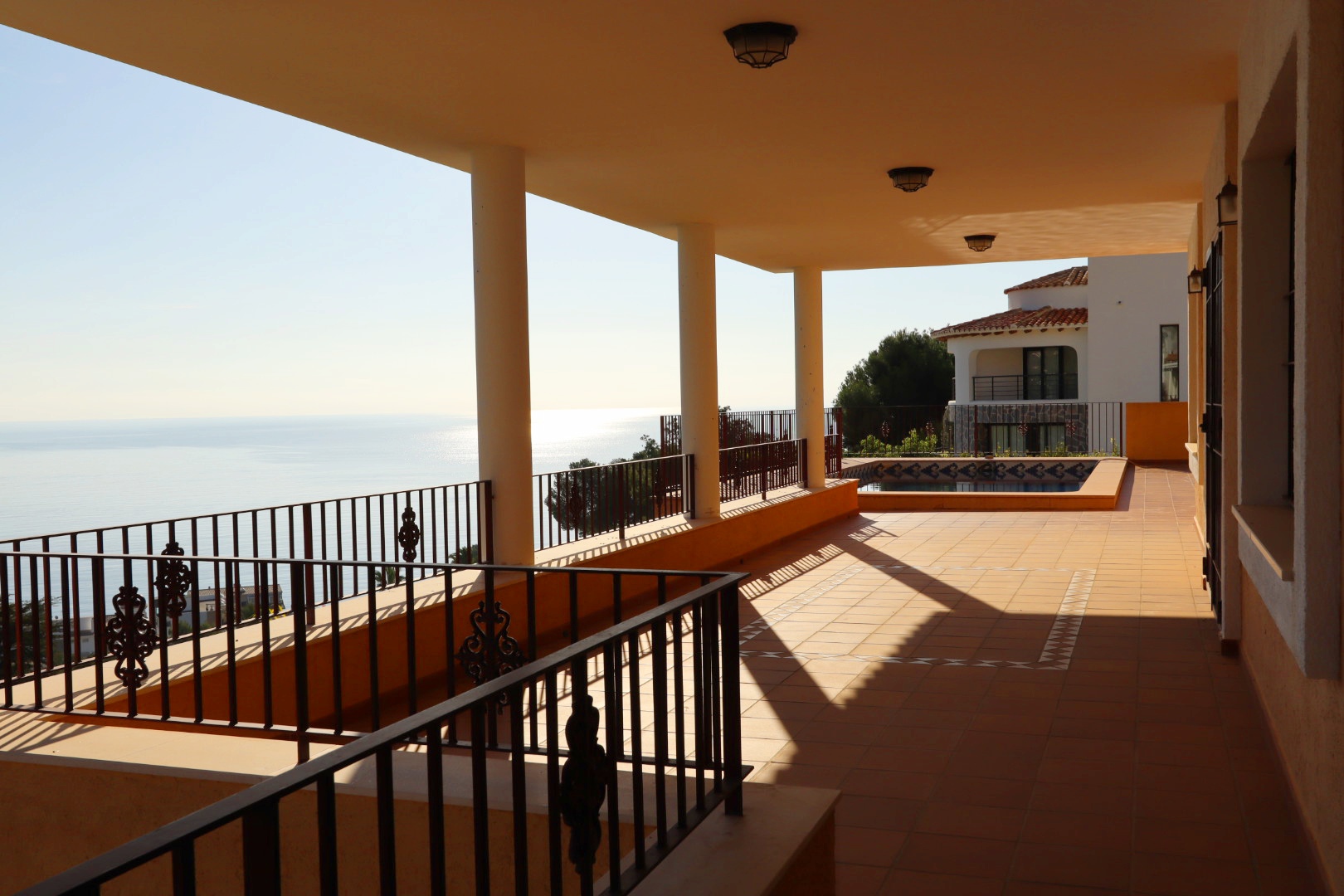 Garden in villa for sale in Altea