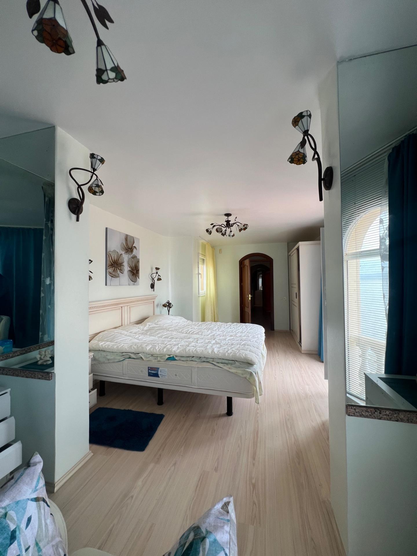 Garden in villa for sale in La Manga del Mar Menor