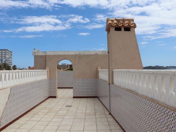 Garden in villa for sale in La Manga del Mar Menor