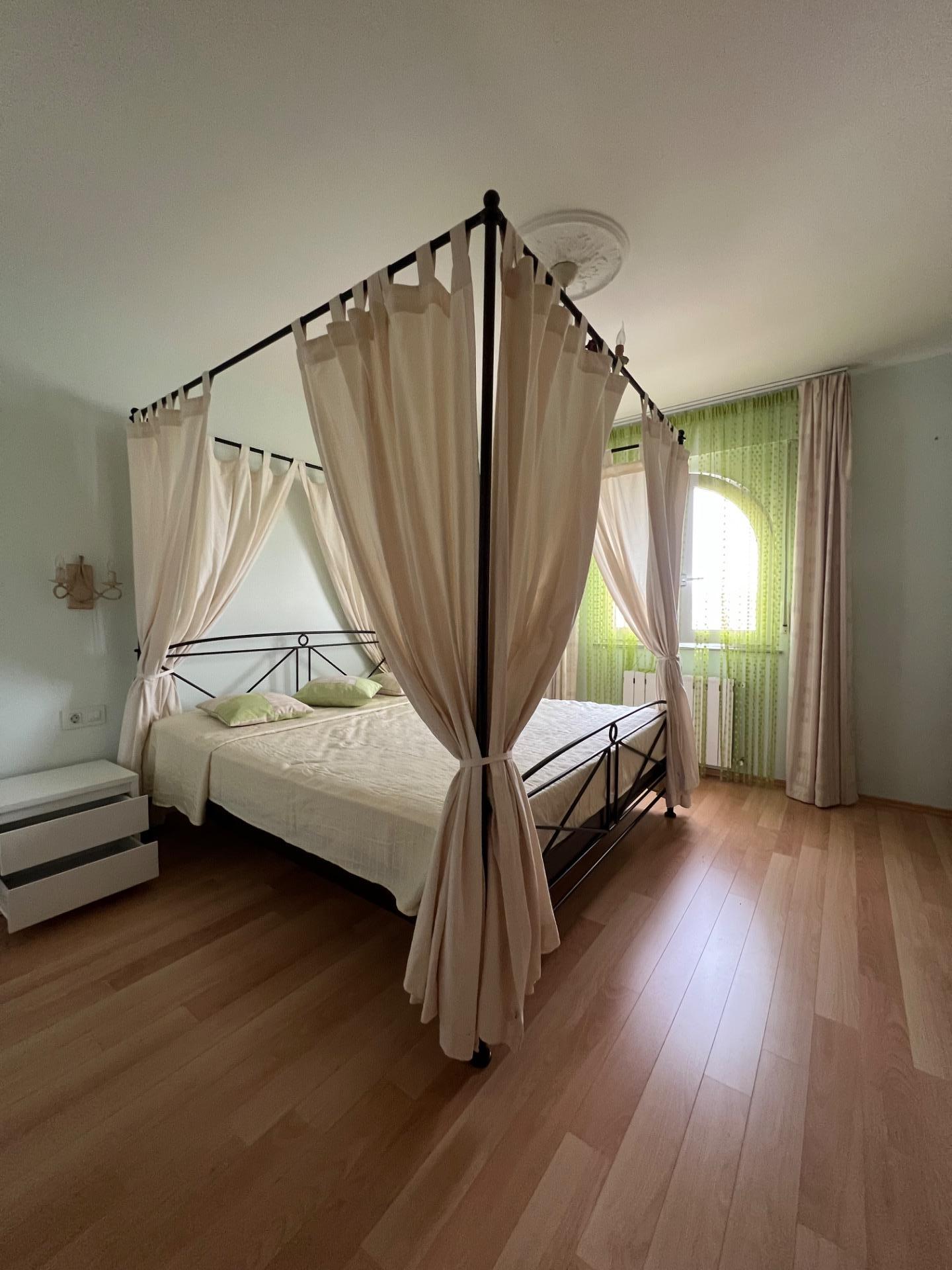Living room in villa for sale in La Manga del Mar Menor