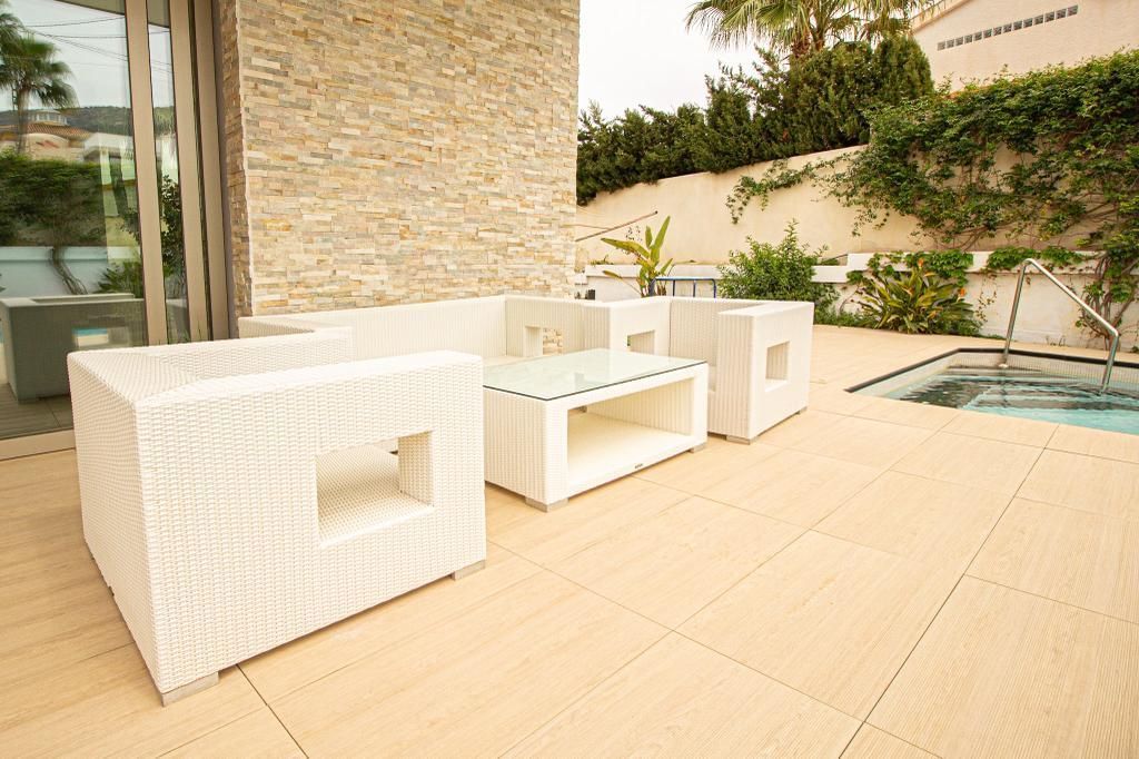 Master bedroom in villa for sale in Alfas del Pi