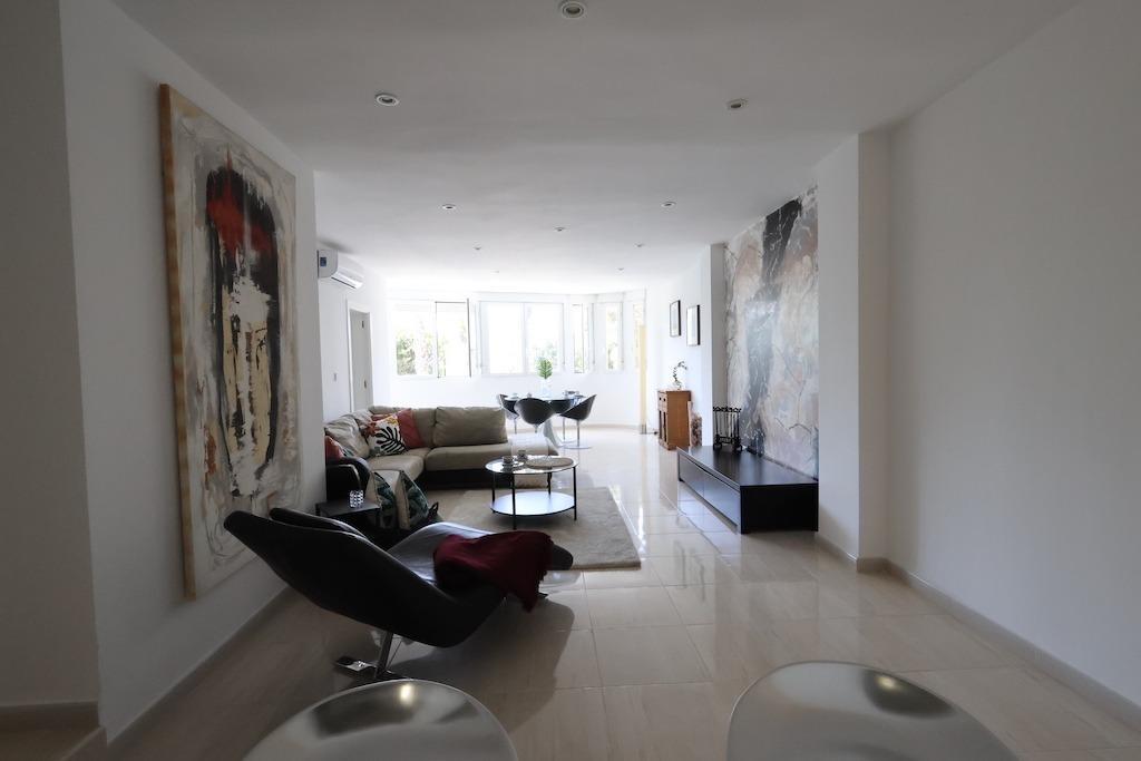 Living room in apartment for sale in Torrevieja