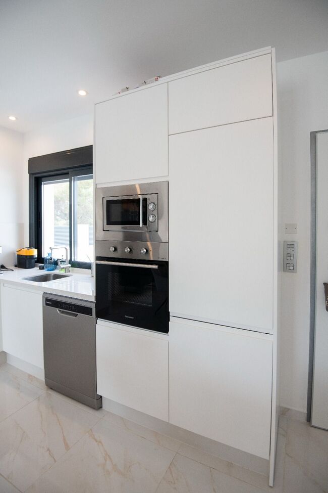 Master bedroom in villa for sale in Pinar de Campoverde
