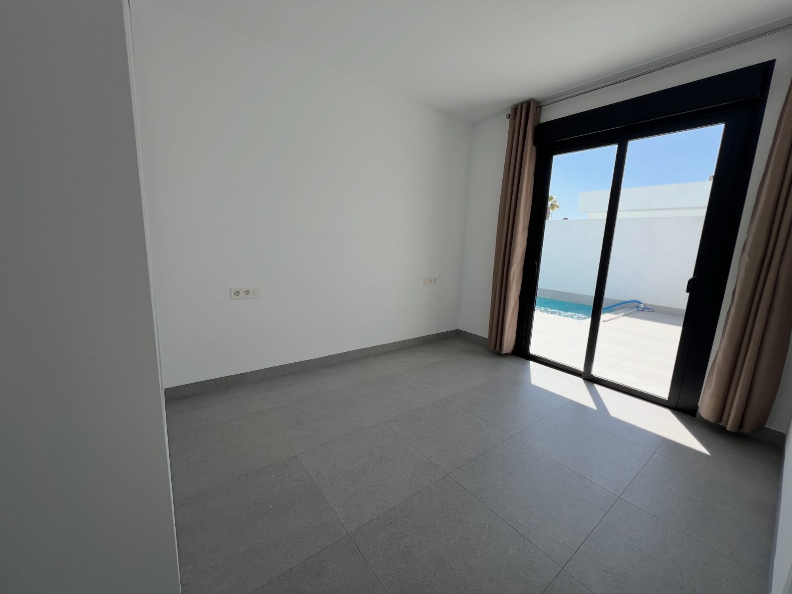 Bathroom in villa for sale in Torre Pacheco