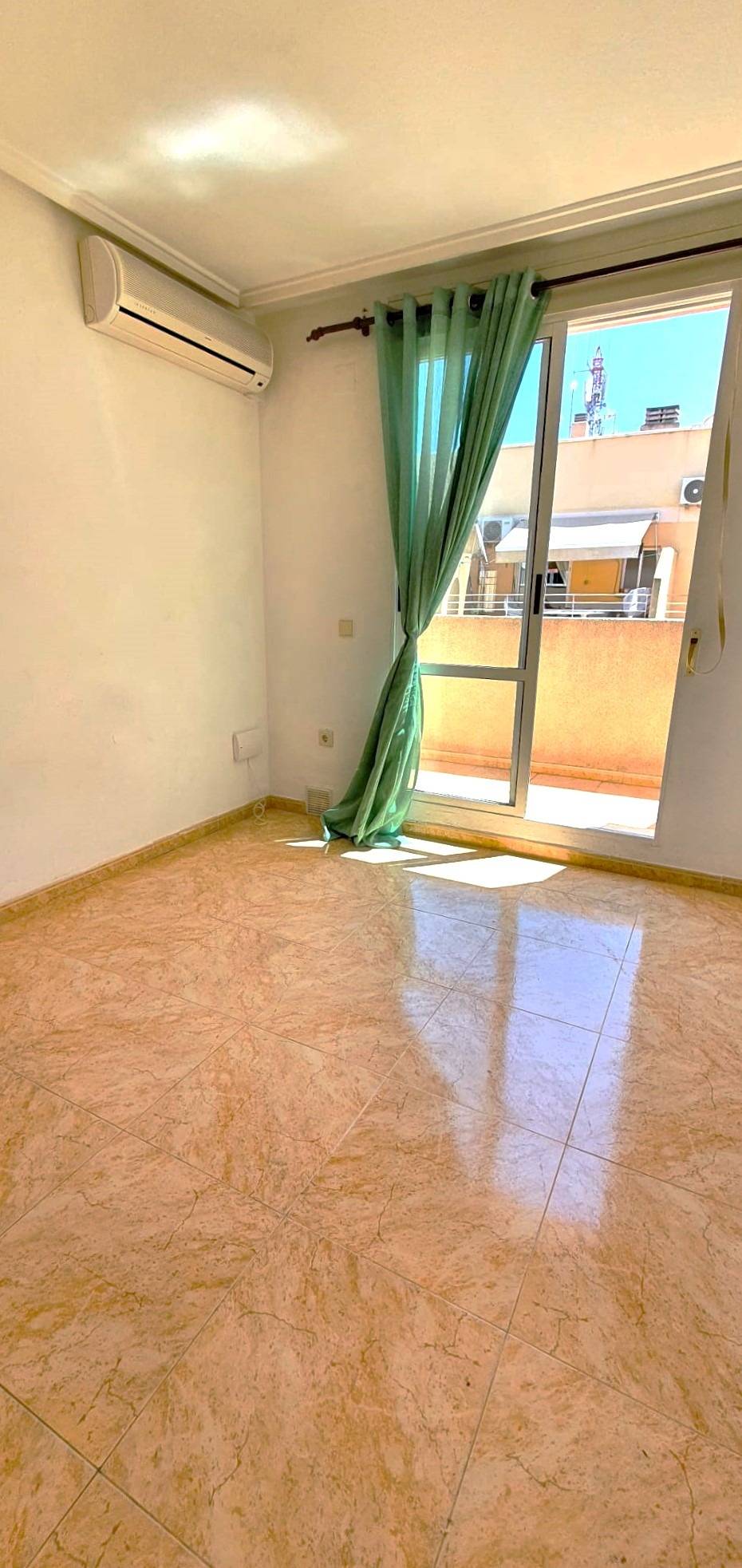 Bedroom in penthouse for sale in Torrevieja