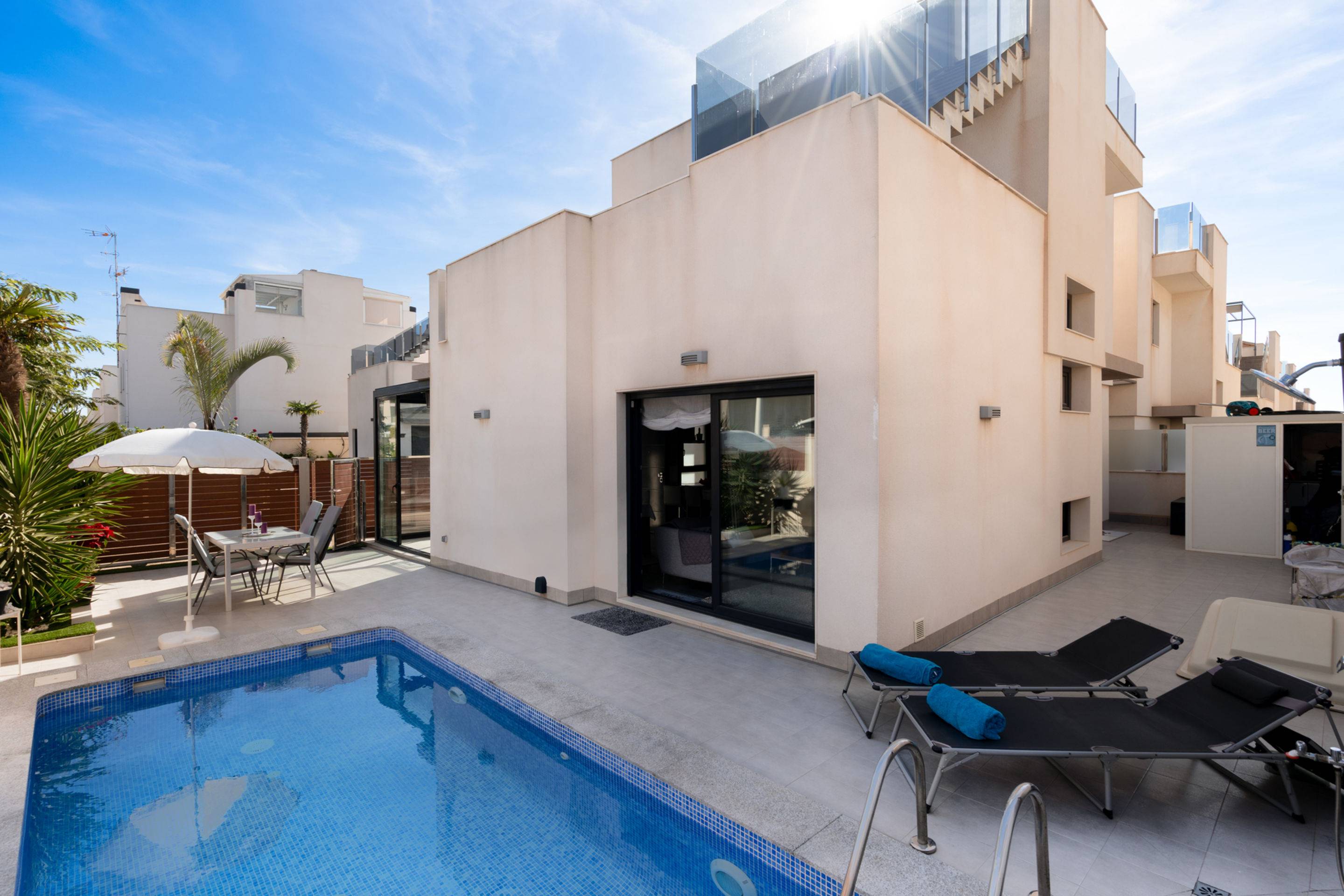 Pool area in villa for sale in Torrevieja