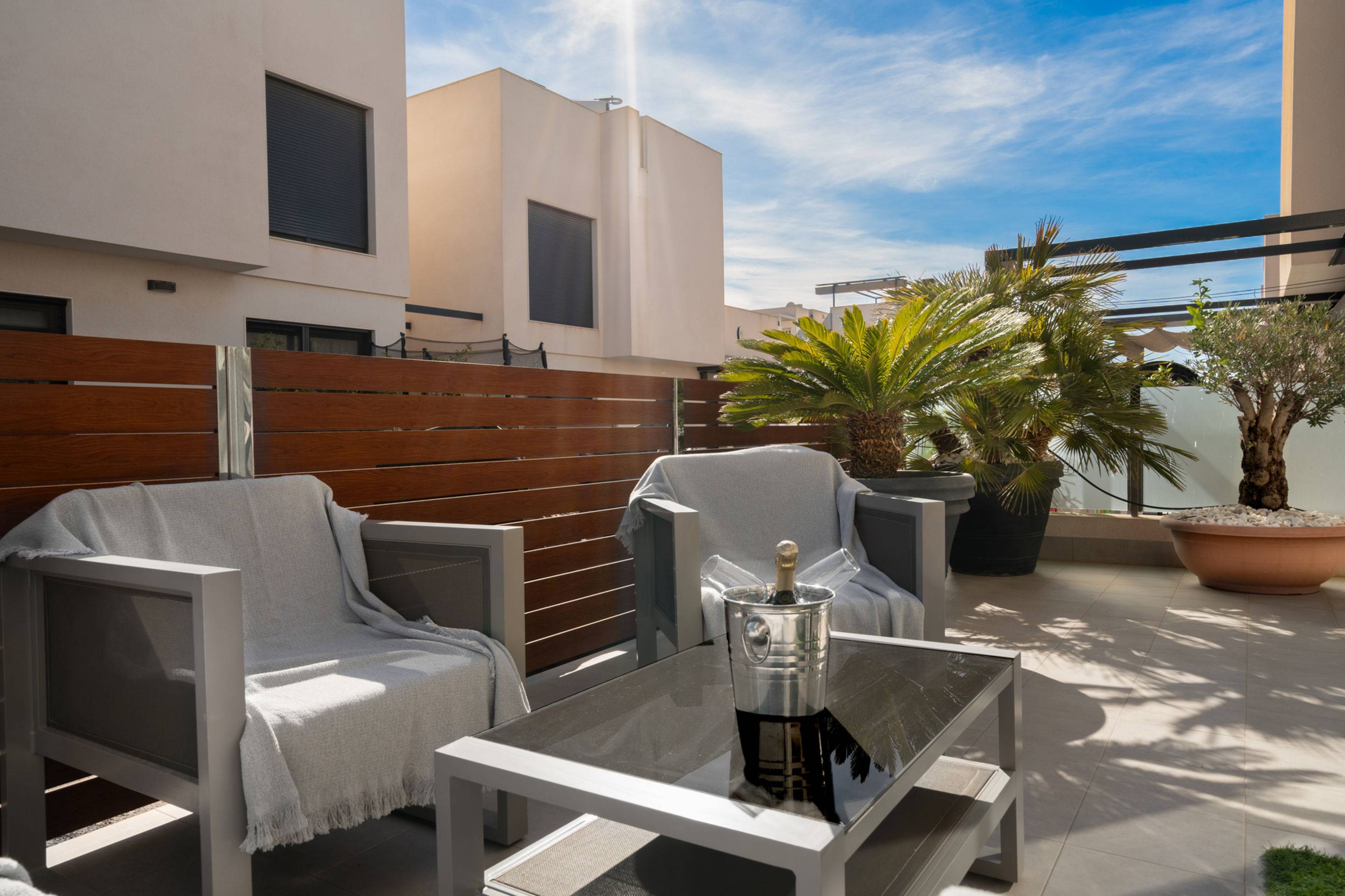 Exterior view in villa for sale in Torrevieja