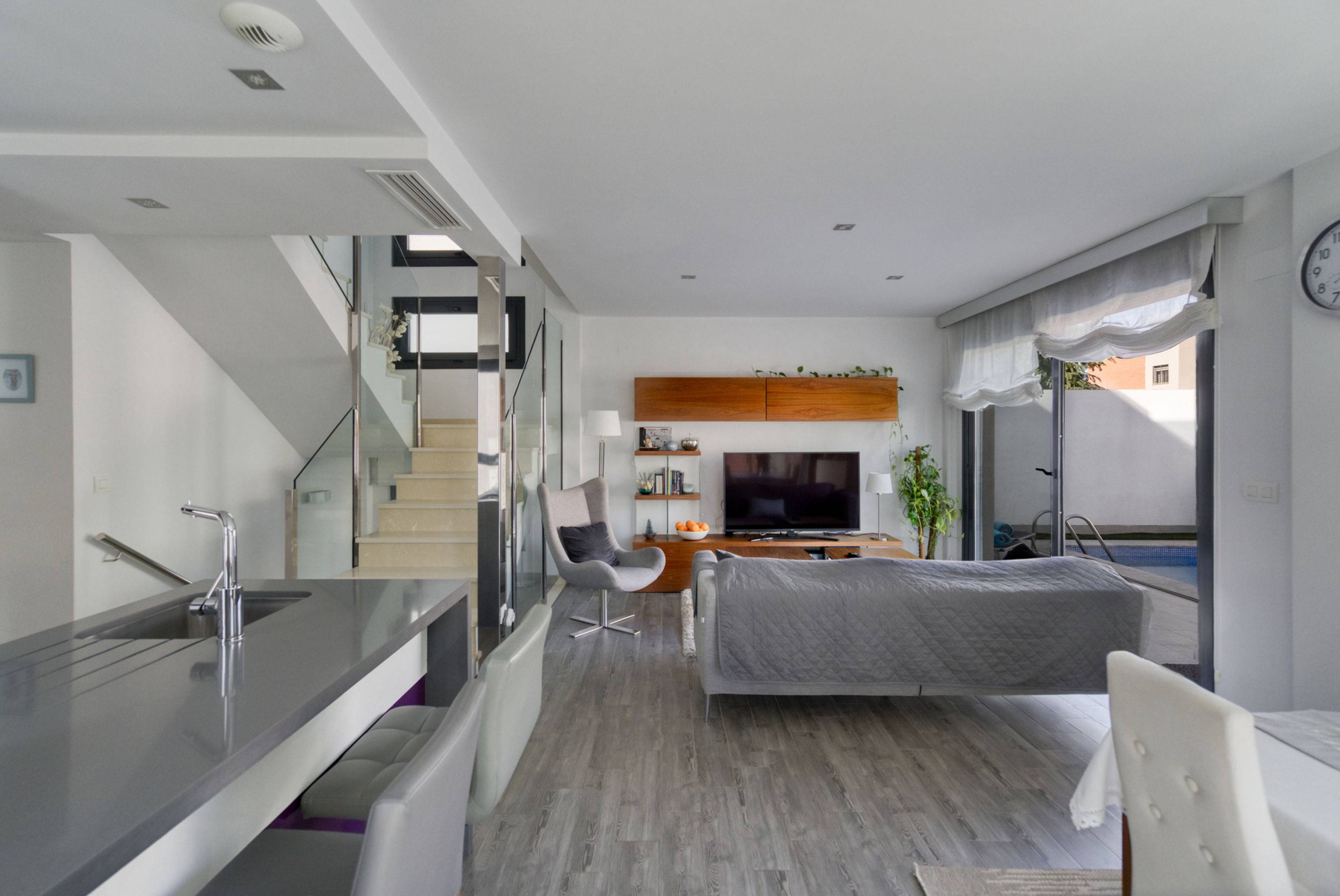 Dining area in villa for sale in Torrevieja