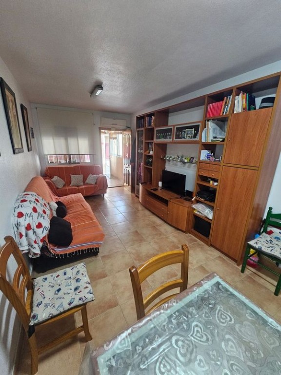 Discover your new home in the heart of Los Alcázares