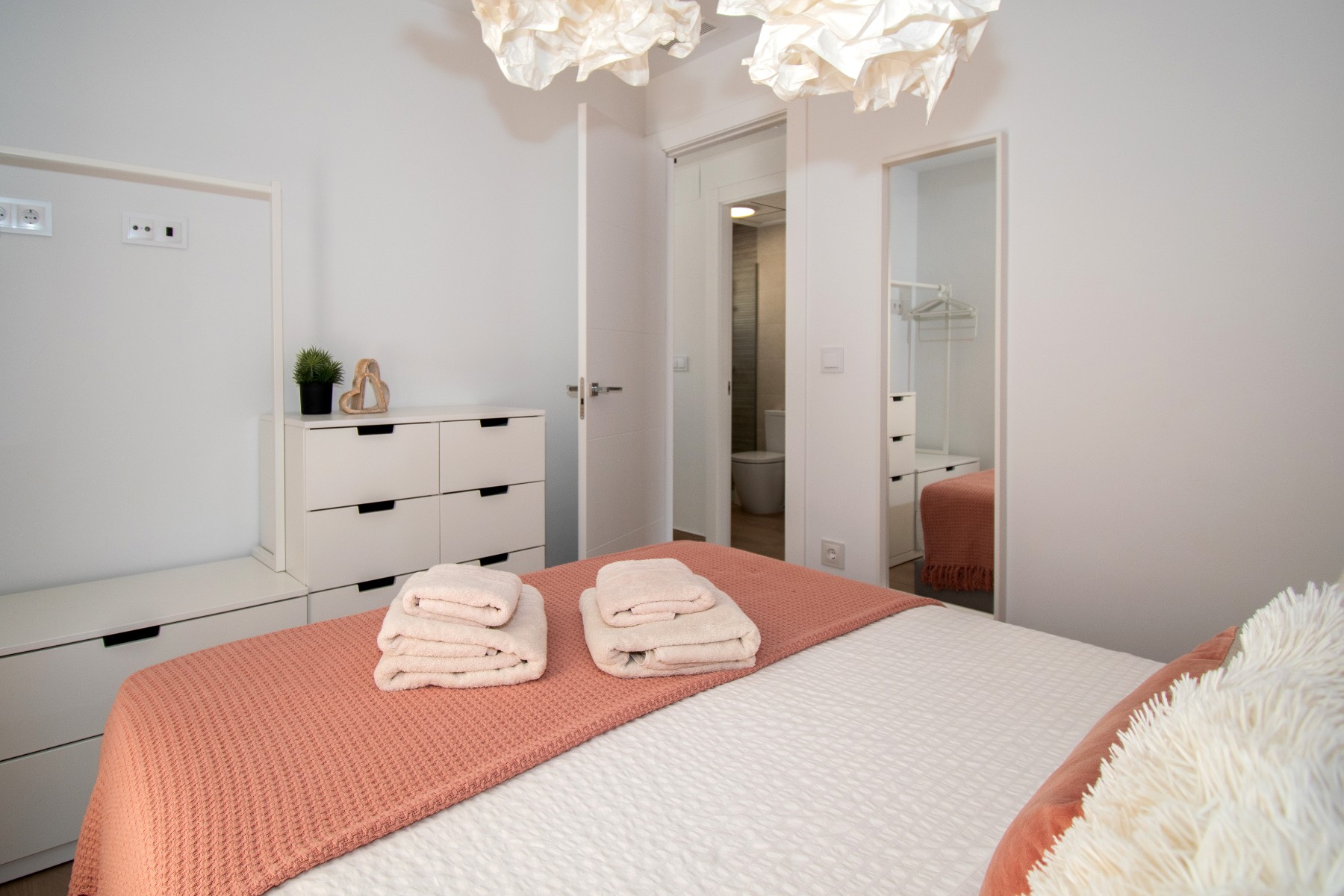 Master bedroom in villa for sale in Orihuela Costa