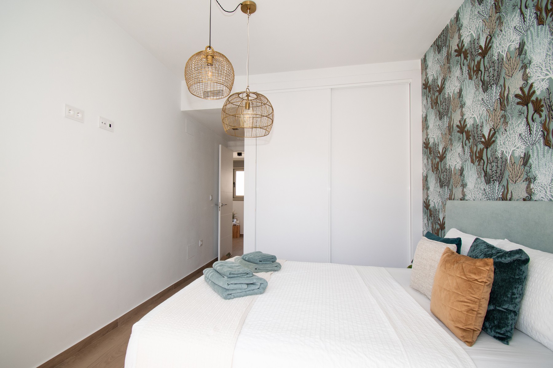 Garden in villa for sale in Orihuela Costa
