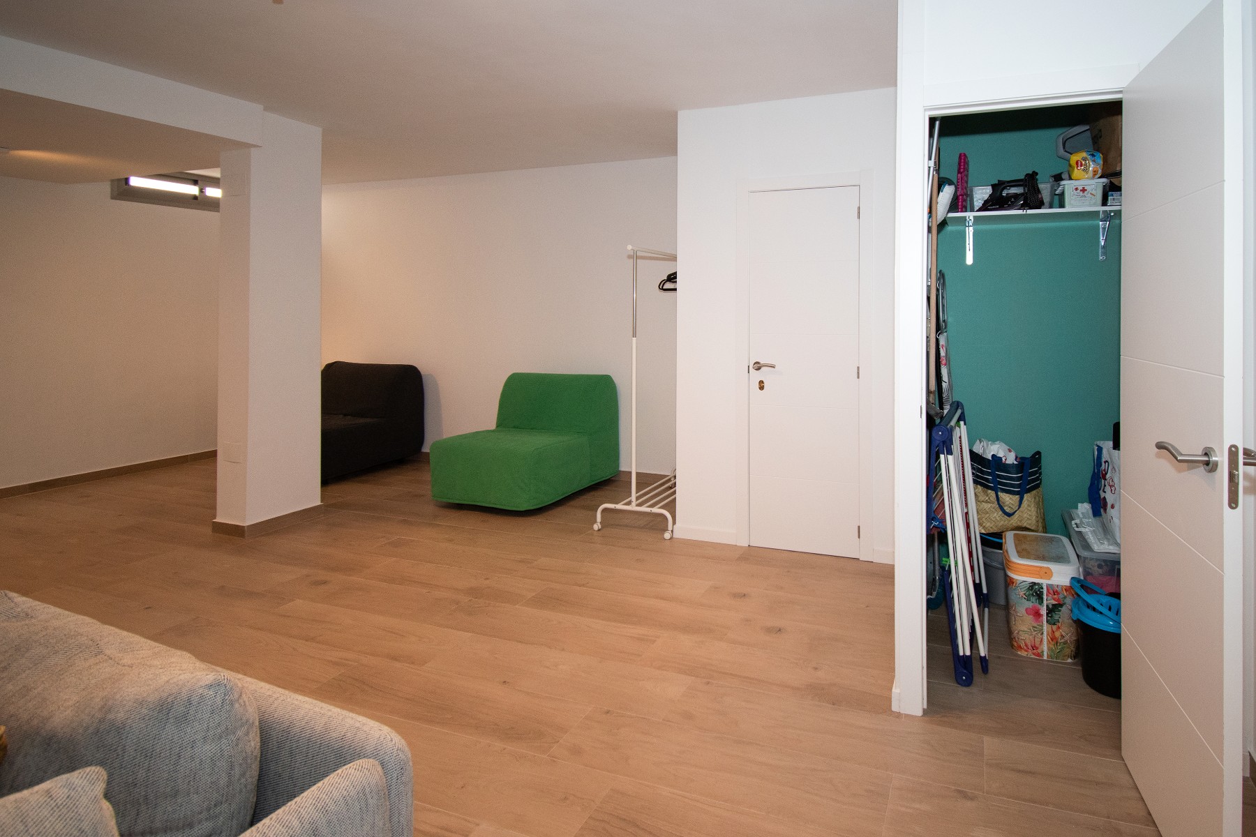 Bathroom in villa for sale in Orihuela Costa