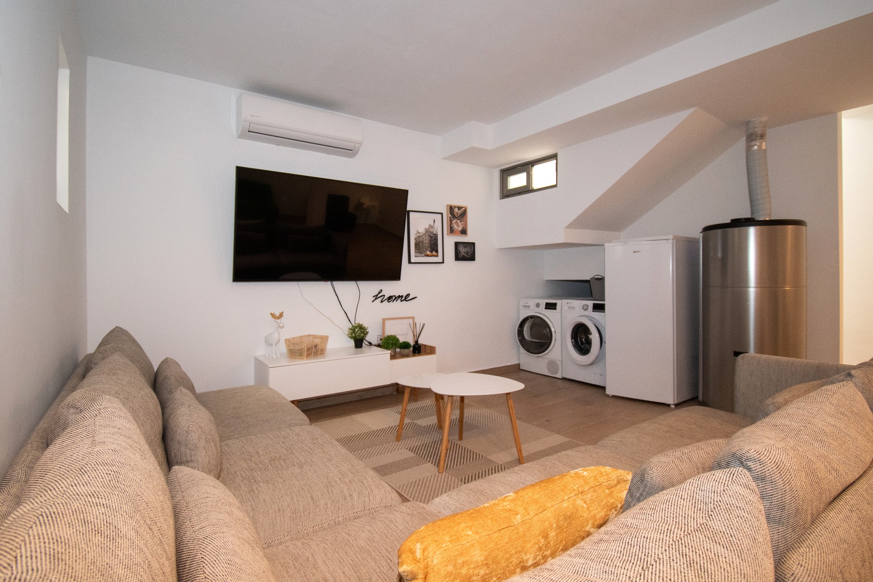 Garden in villa for sale in Orihuela Costa