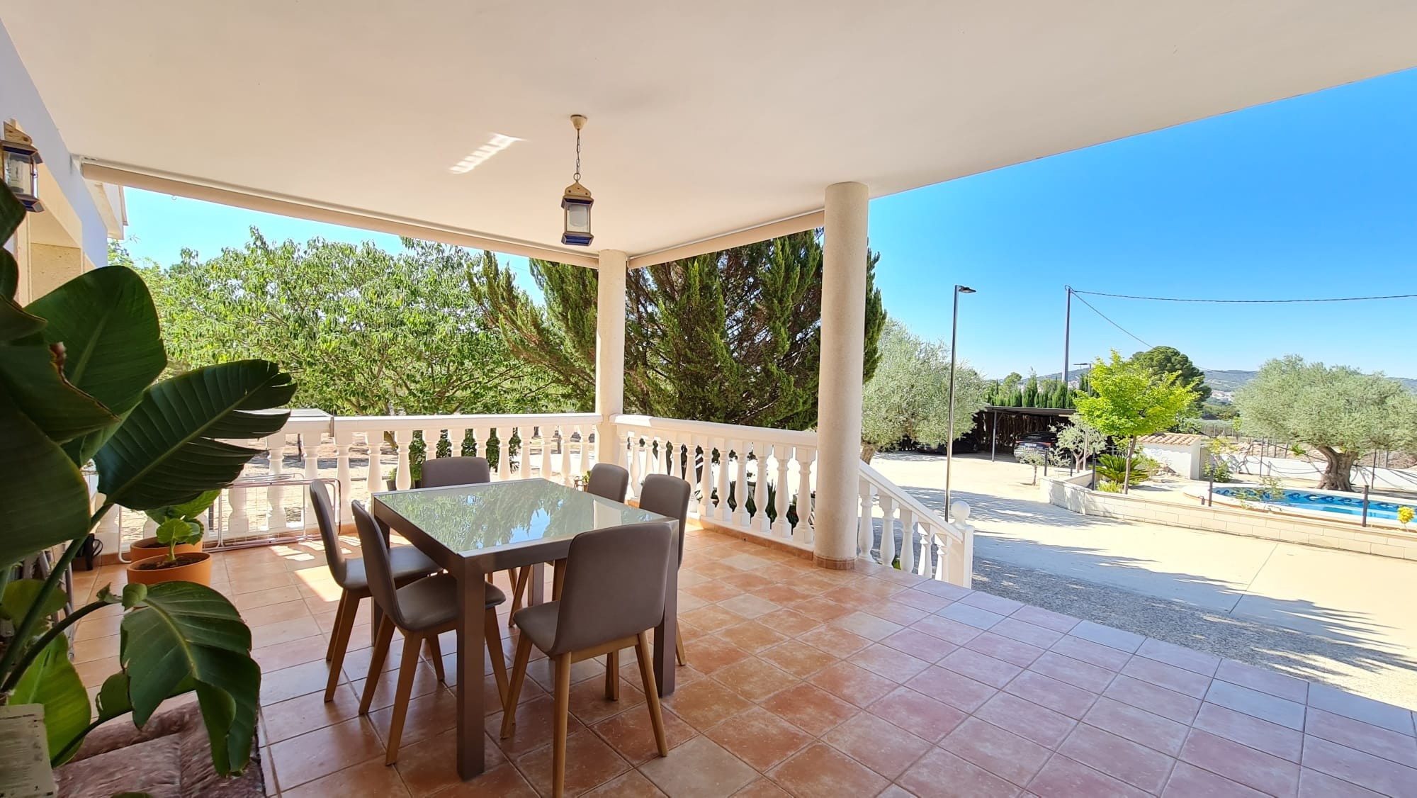 Dining area in villa for sale in Yecla