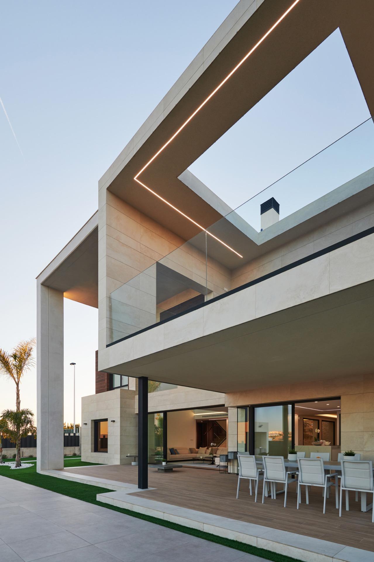 Dining area in villa for sale in Molina De Segura
