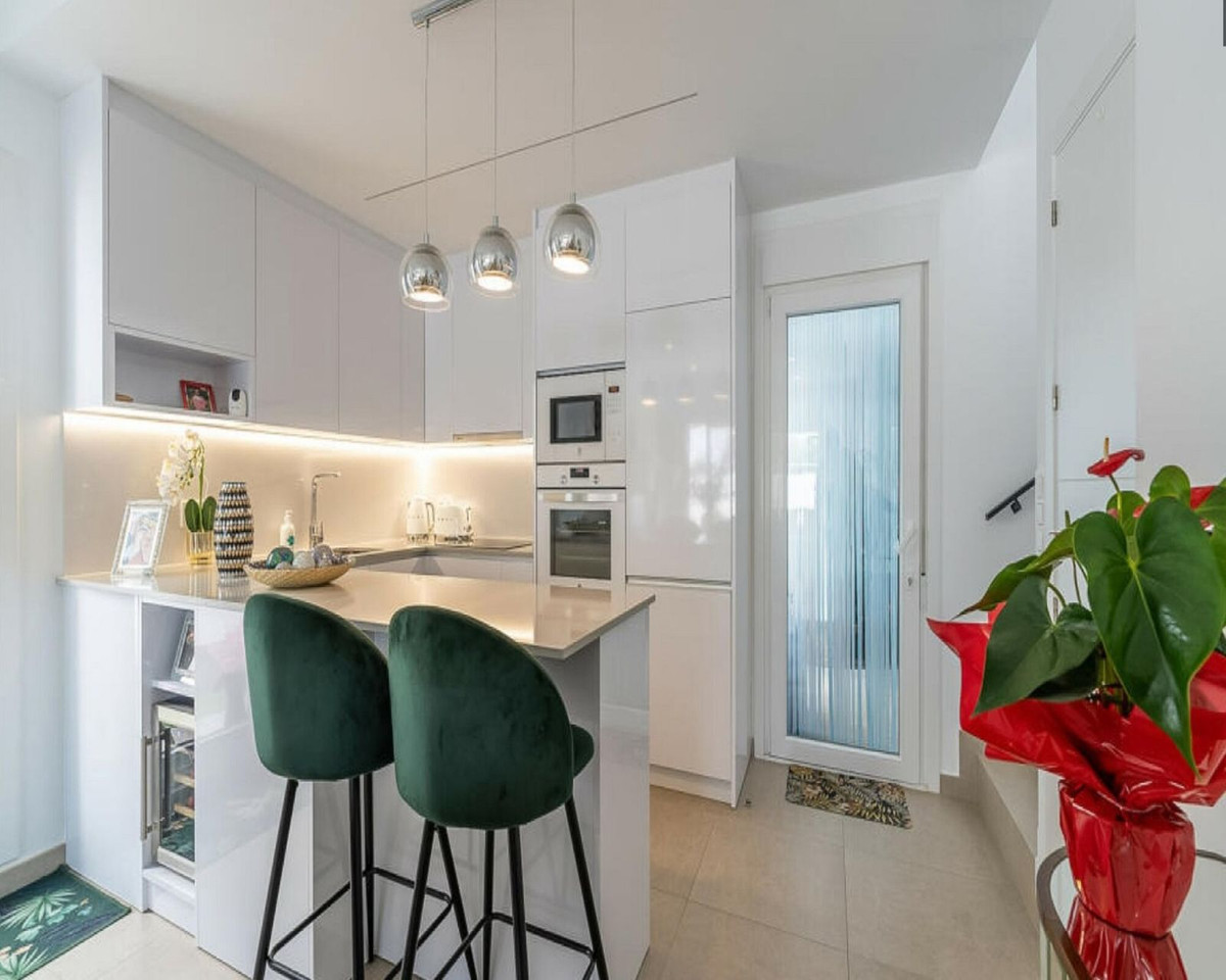 Dining area in villa for sale in San Pedro del Pinatar