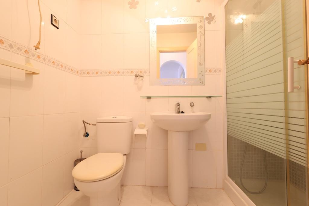Kitchen in bungalow for sale in Torrevieja