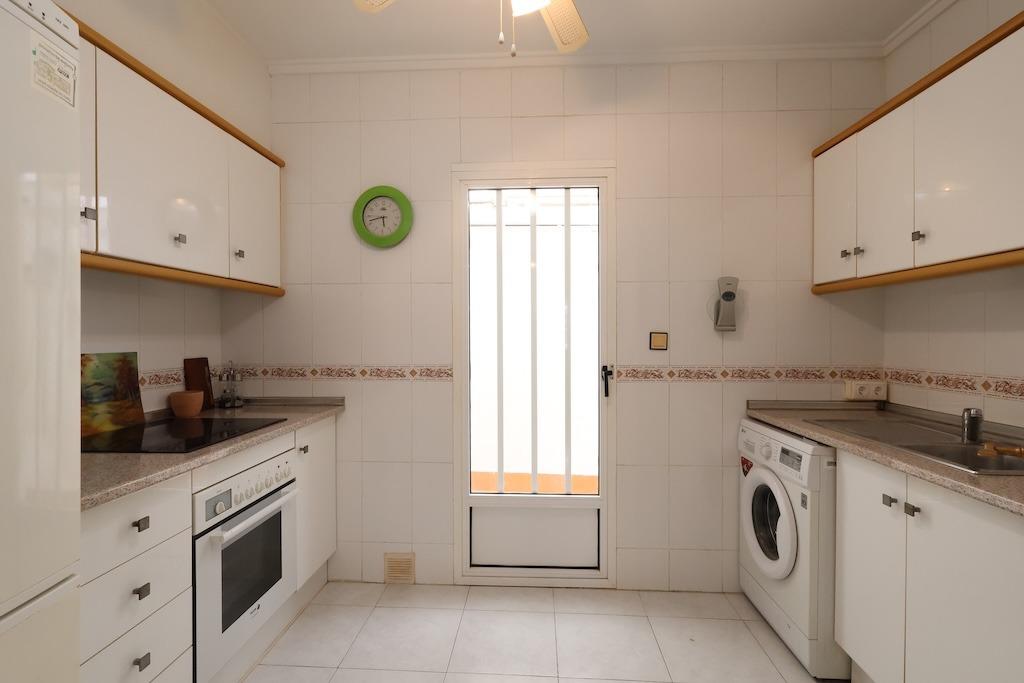 Garden in bungalow for sale in Torrevieja