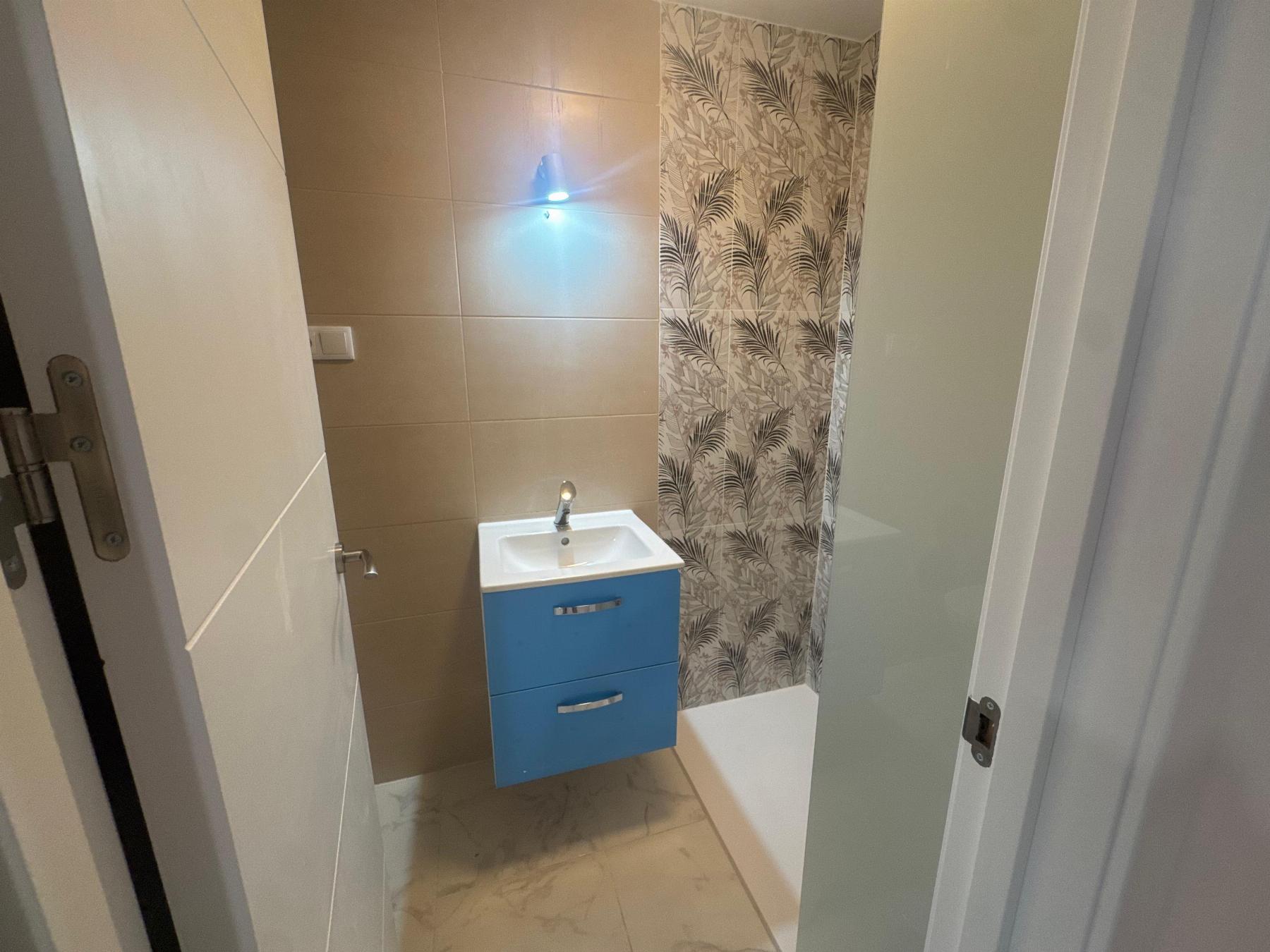 Kitchen in apartment for sale in Torrevieja