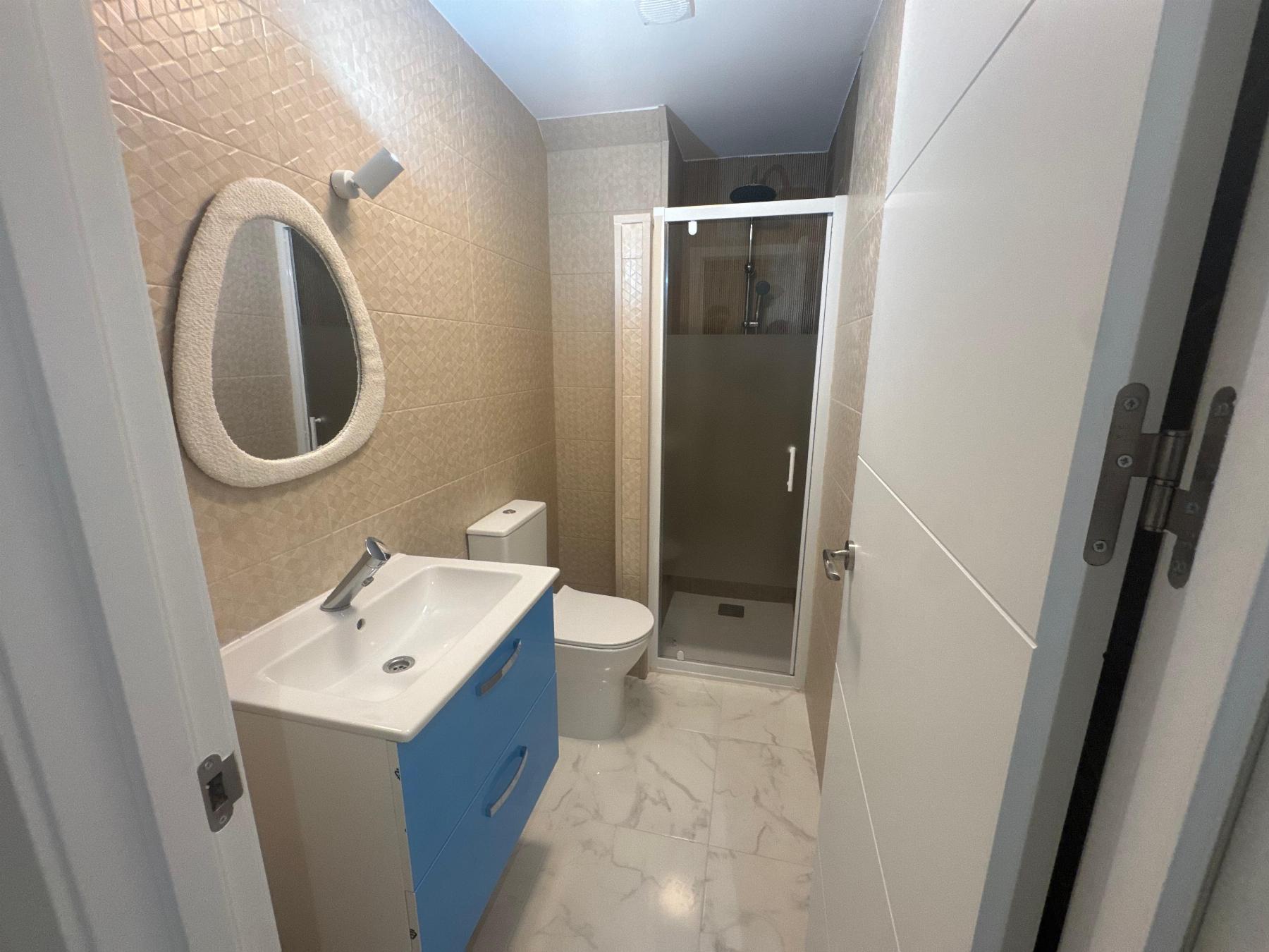 Master bedroom in apartment for sale in Torrevieja