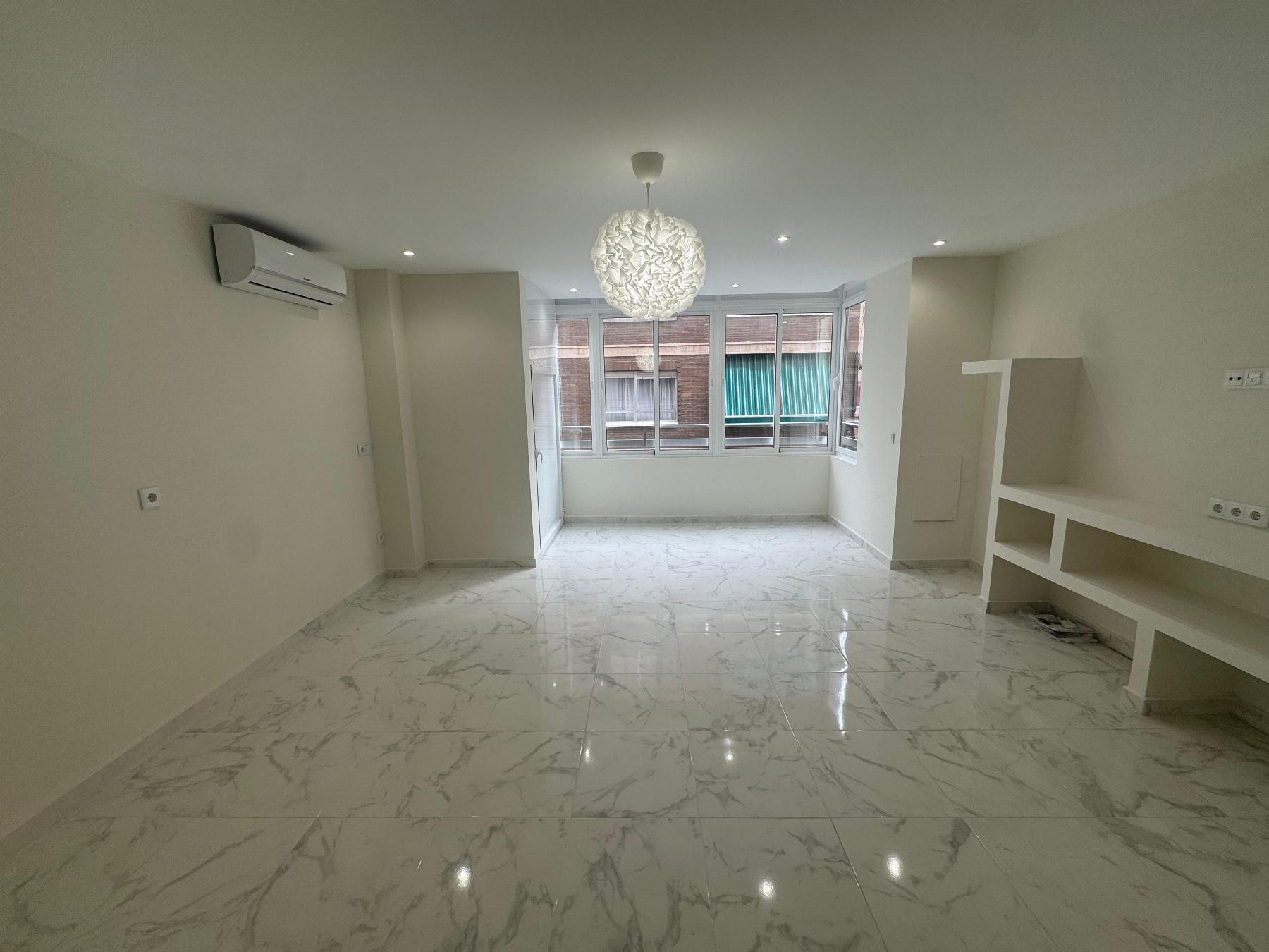 Fantastic fully renovated apartment for sale, located on the first floor in the heart of Torrevieja