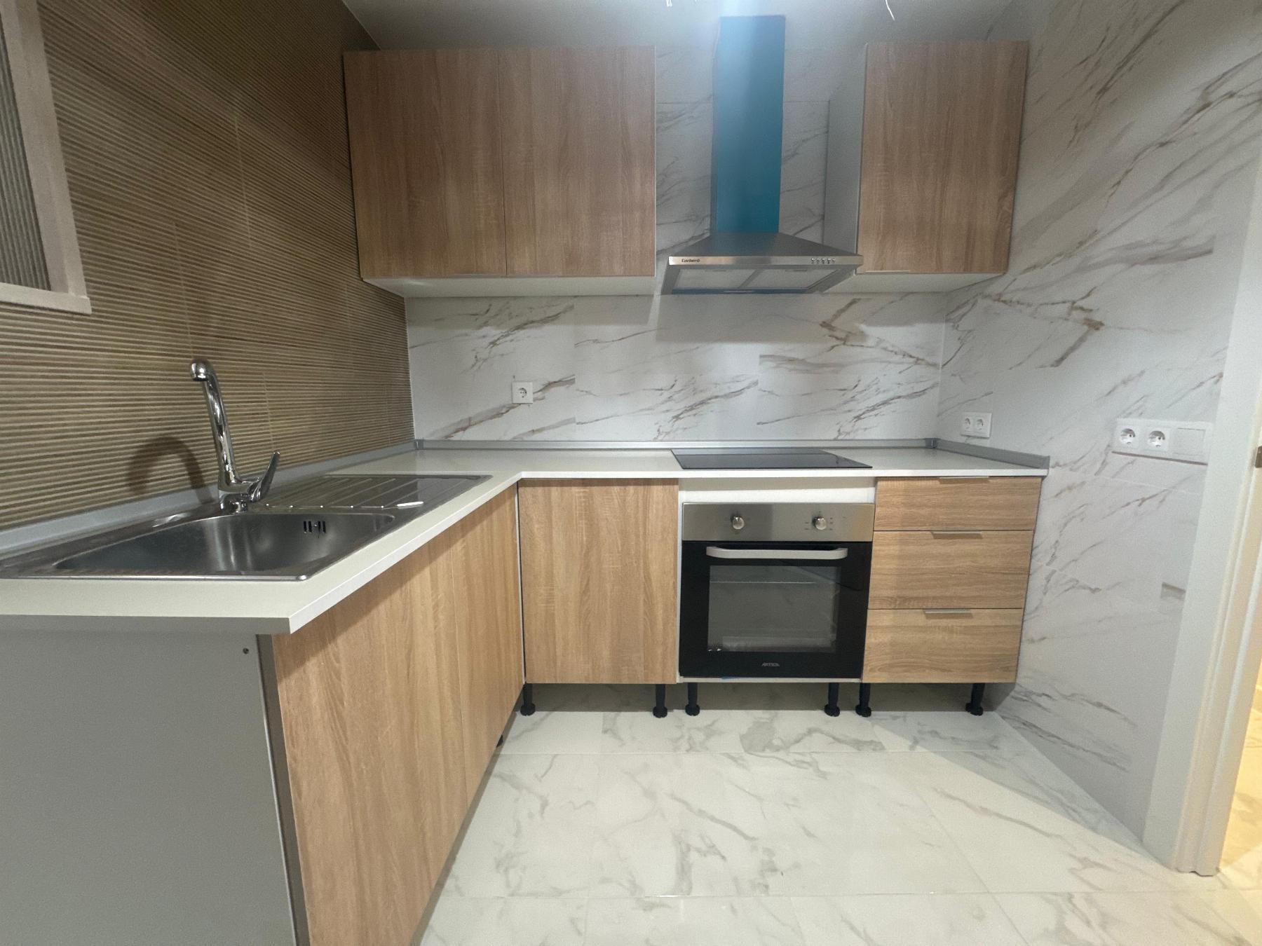 Fantastic fully renovated apartment for sale, located on the first floor in the heart of Torrevieja