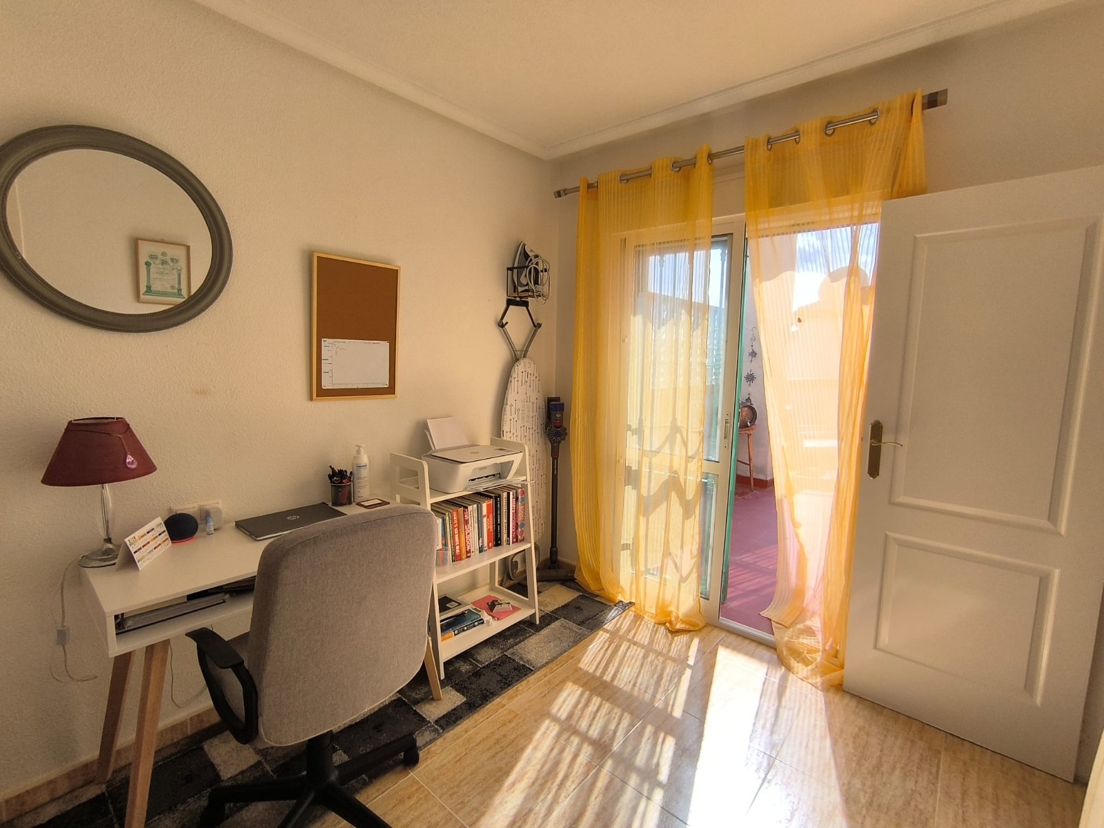 Dining area in villa for sale in El Raso