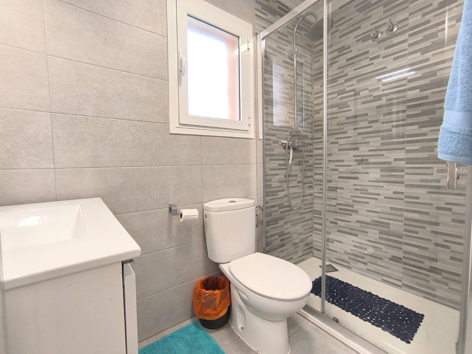 Terrace in villa for sale in El Raso