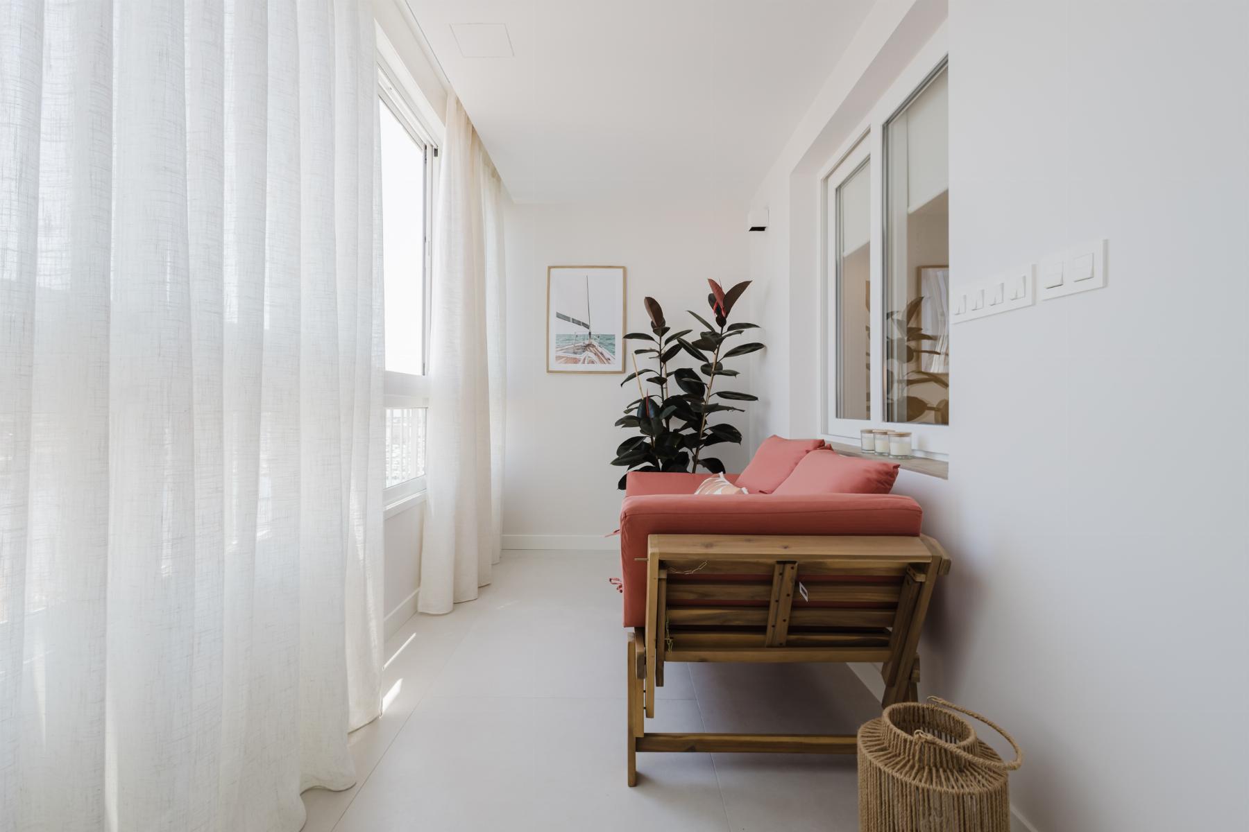 Pool area in apartment for sale in Torrevieja