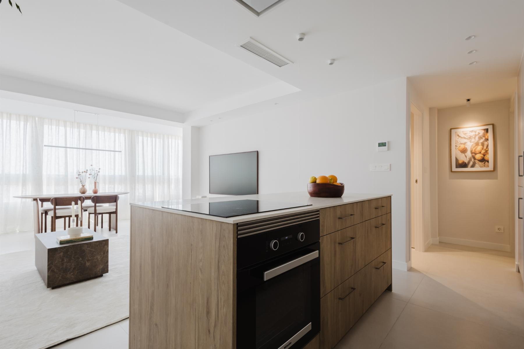 Bedroom in apartment for sale in Torrevieja