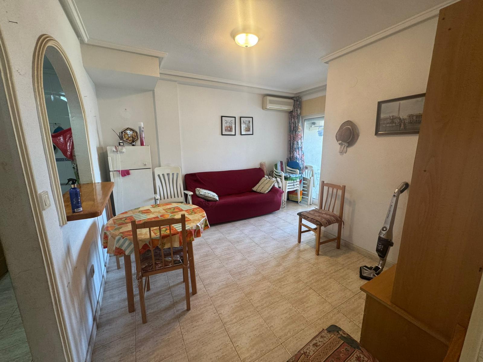 Live the Mediterranean lifestyle in comfort in this cosy 67 m² apartment located in one of the most
