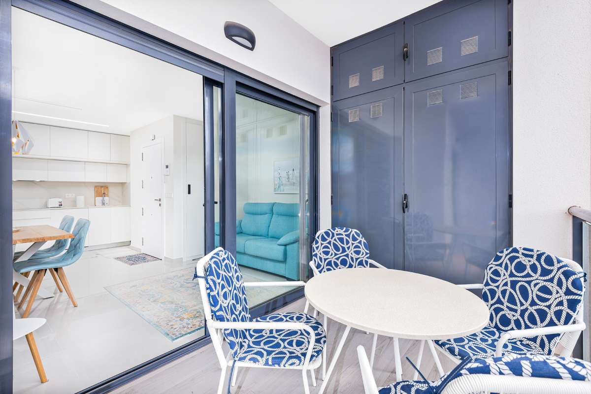 Pool area in apartment for sale in Torre de La Horadada