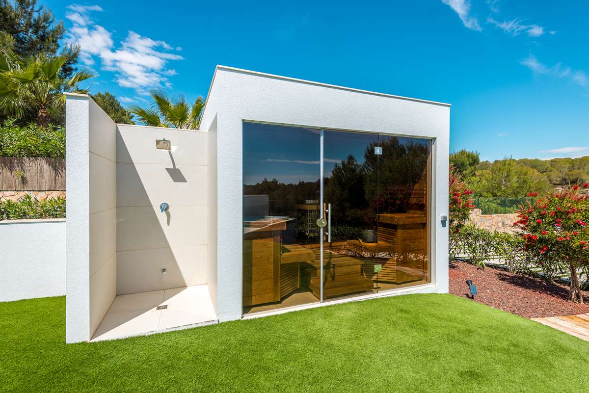 Bathroom in villa for sale in Las Colinas Golf