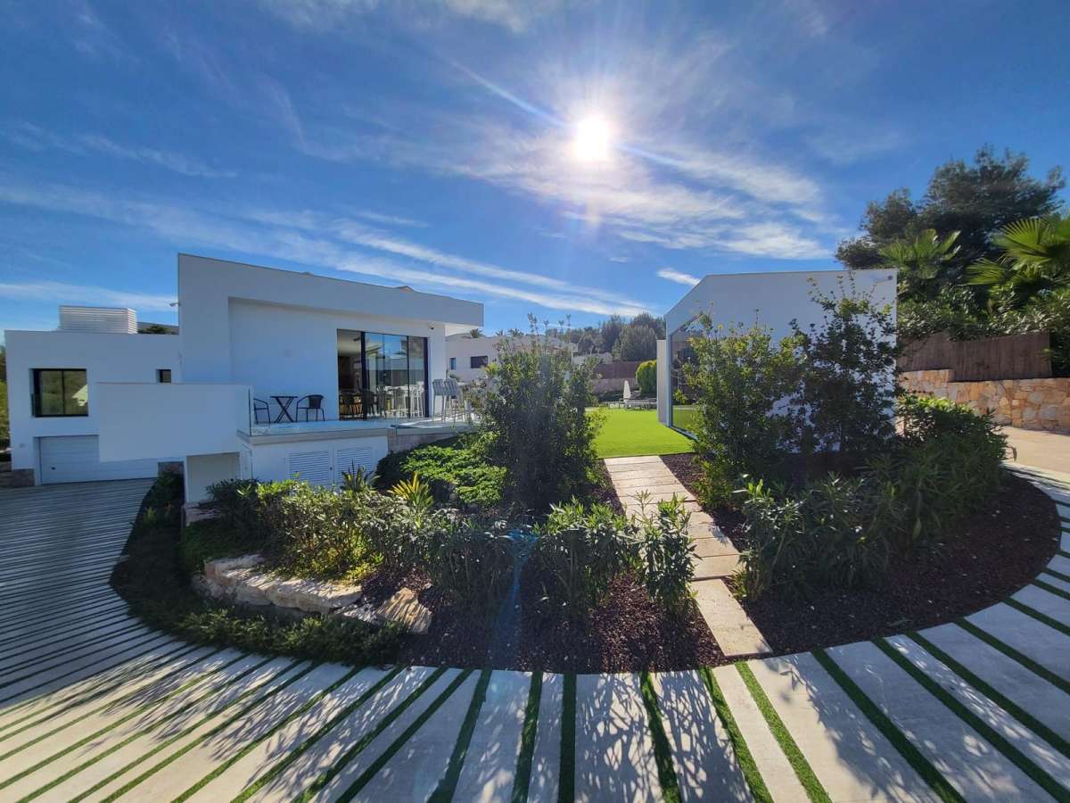 Living room in villa for sale in Las Colinas Golf