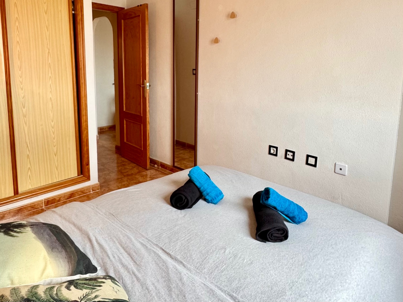 Bedroom in apartment for sale in Torrevieja