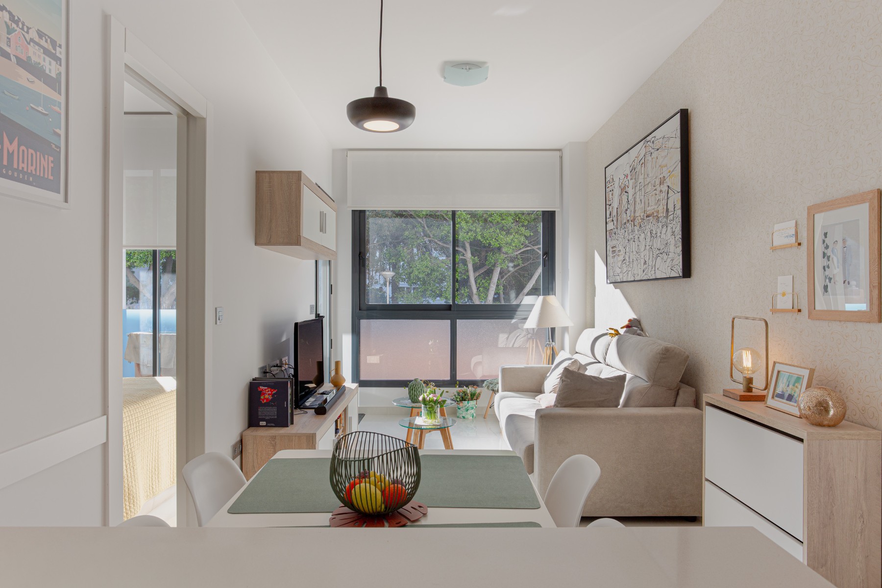 This 1-bedroom, 1-bathroom apartment is in excellent condition, located in a building constructed in
