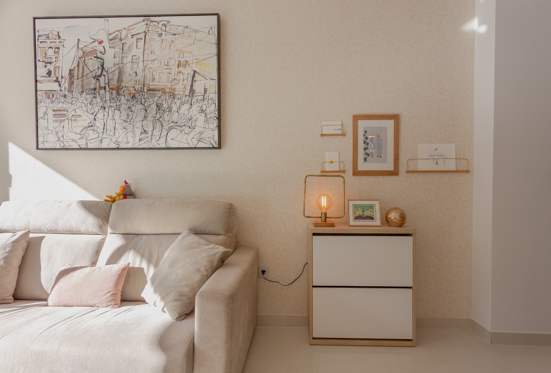 This 1-bedroom, 1-bathroom apartment is in excellent condition, located in a building constructed in