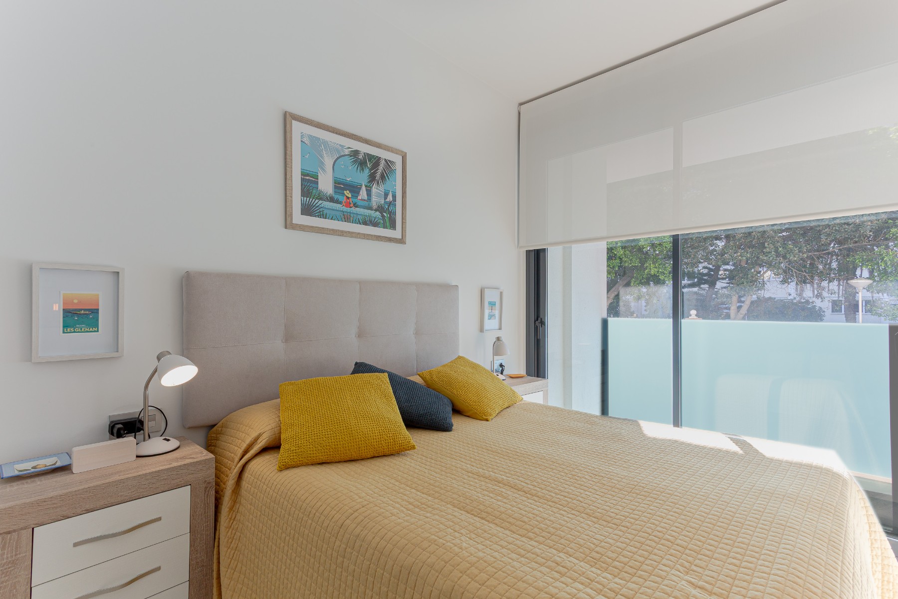 Bedroom in apartment for sale in Torrevieja