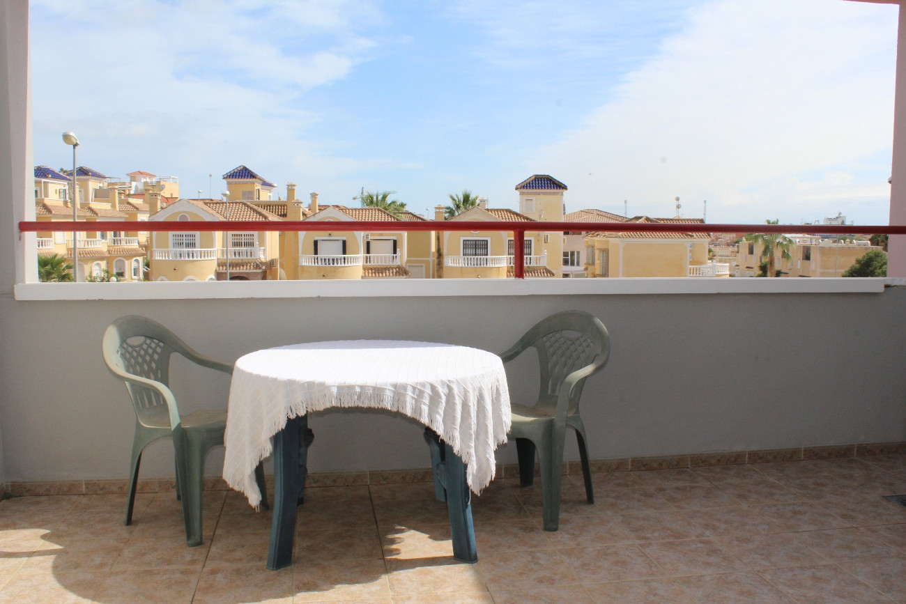 Pool area in penthouse for sale in Villamartin