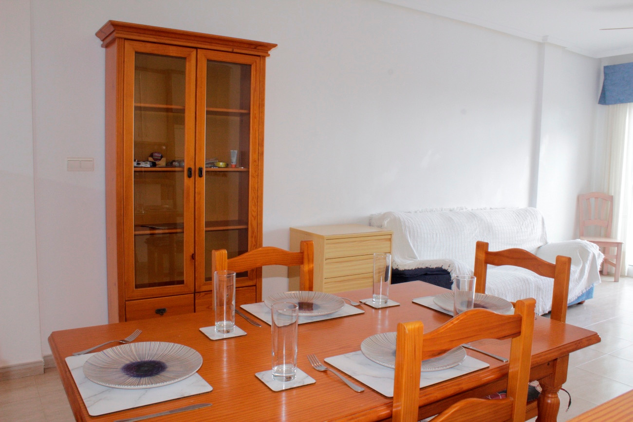 Dining area in penthouse for sale in Villamartin