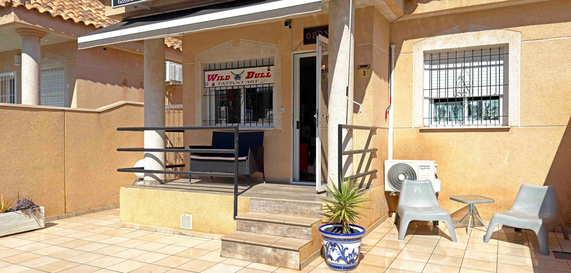 Terrace in bungalow for sale in Orihuela Costa