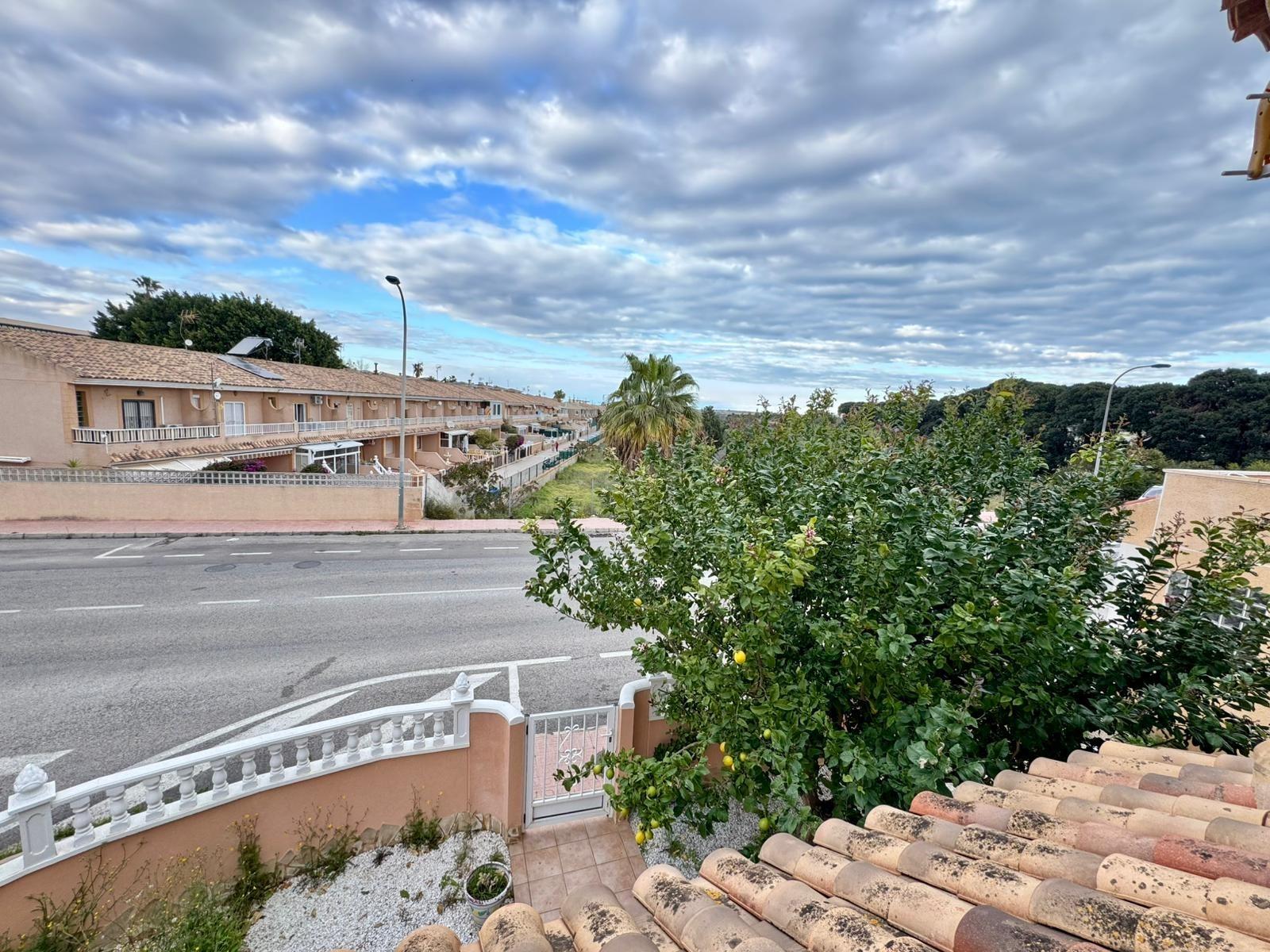 Bathroom in villa for sale in Torrevieja