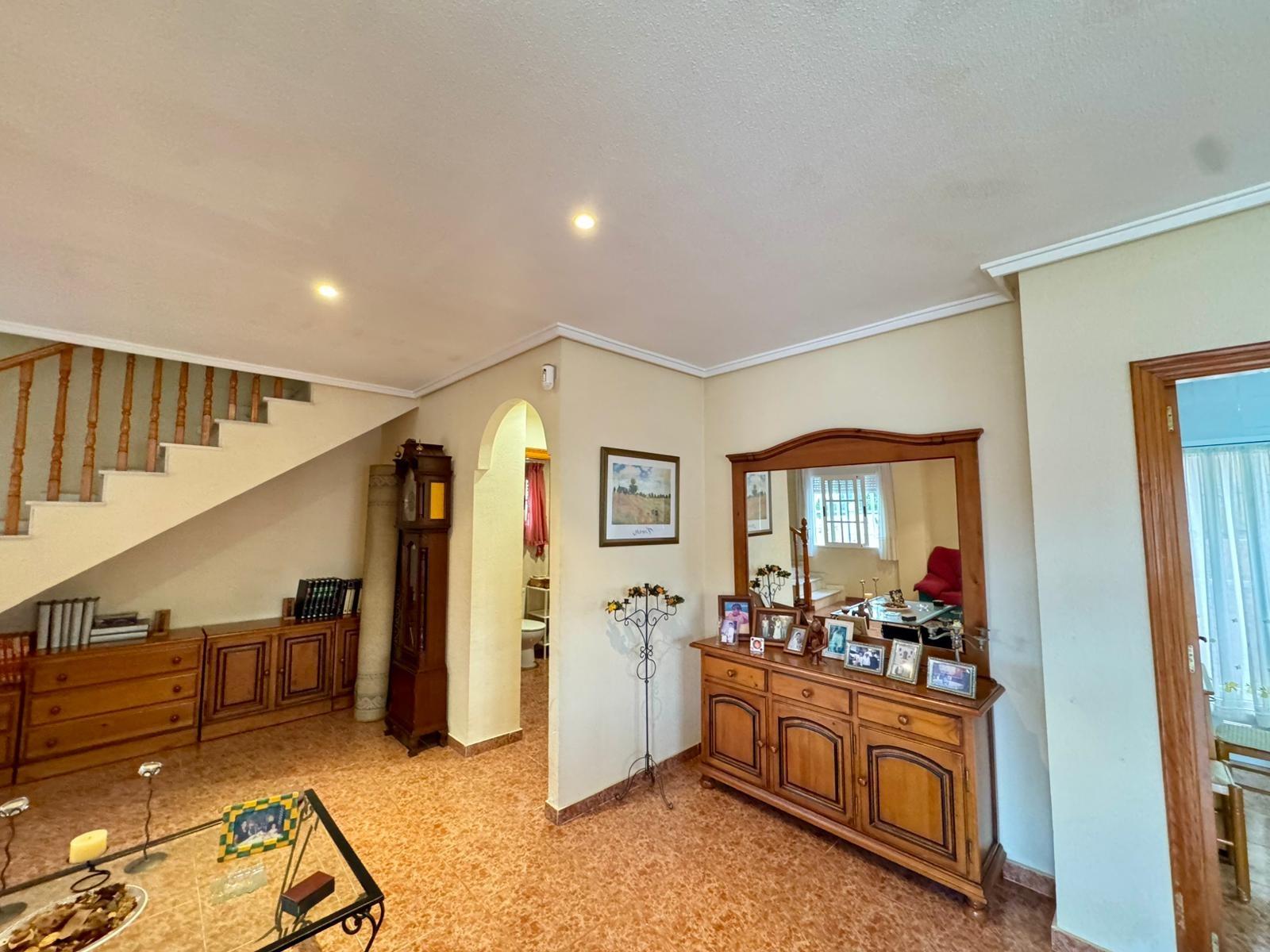 Garden in villa for sale in Torrevieja